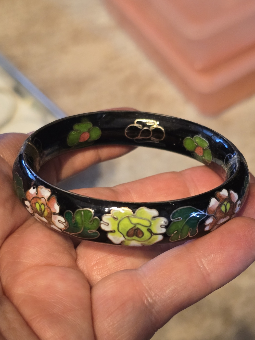 Cloisone Black Floral Enamel Bangle Bracelet - Green & White Flower Design